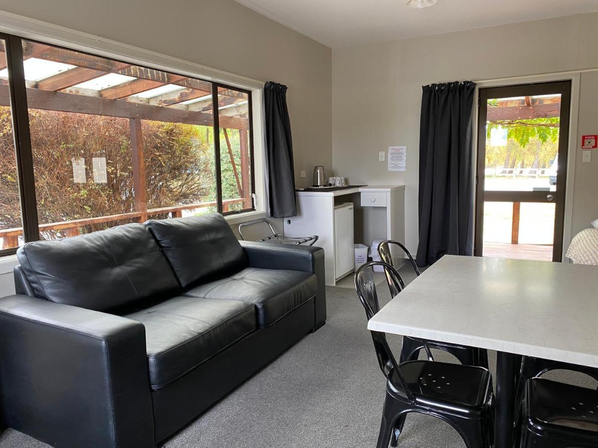 Twizel Holiday Park Екстериор снимка